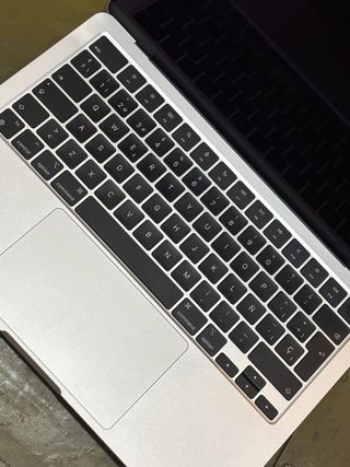 MacBook Air 13 (2024) 