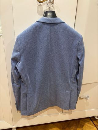 Americana de hombre azul