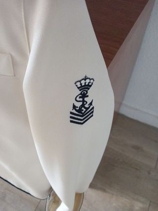 Traje de comunión de niño marinero nuevo