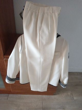 Traje de comunión de niño marinero nuevo