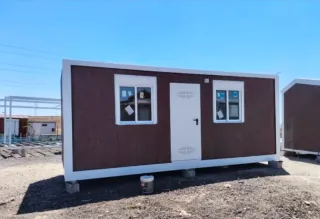 Caseta Panel Sándwich Marrón y Blanca