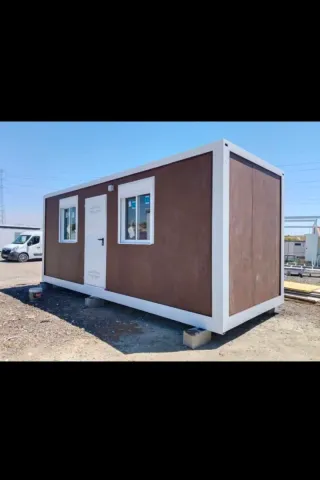 Caseta Panel Sándwich Marrón y Blanca
