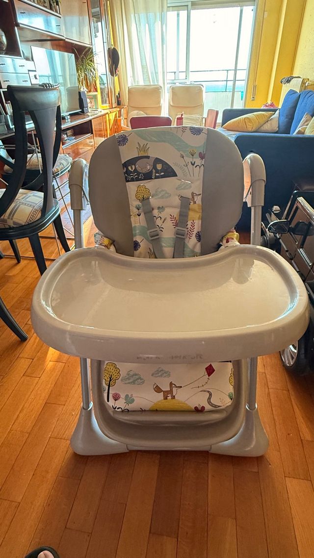 Trona de bebé plegable