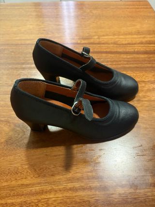 Tacones Flamenco con Púas Talla 32.