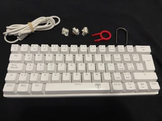 Teclado Mecánico T-DAGGER 61% LED 