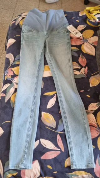 Pantalón premamá H&M azul claro