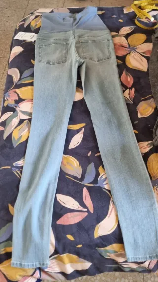 Pantalón premamá H&M azul claro