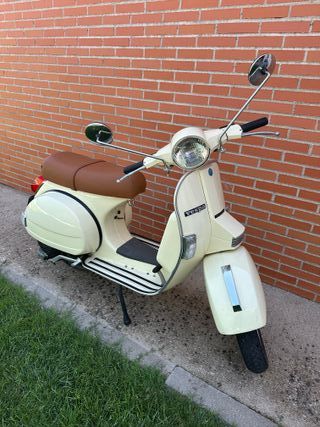 Vespa PX 200 Iris