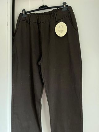 Pantalón casual marrón