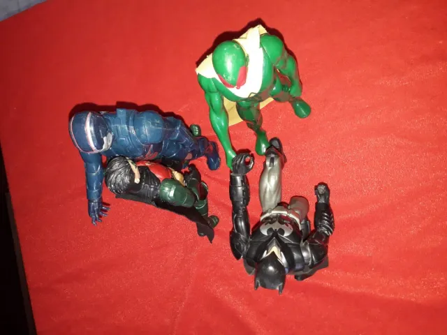 Lotto 4 Action Figures DC Comics & Marvel