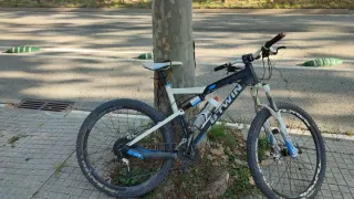 Bicicleta BTT Doble Suspensión