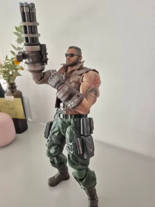 Figura Aeris y barret ff7