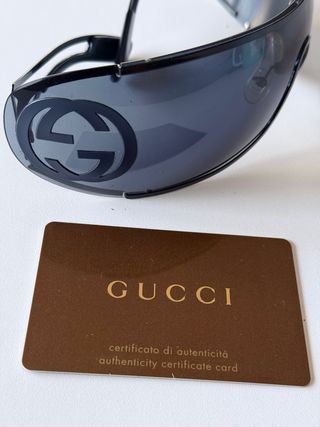 Gafas de sol Gucci Negras
