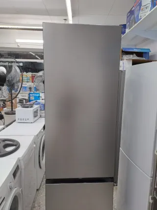 Nevera gris 2,m nofrost Samsung con garantía 