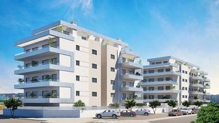 Piso en venta en Playa de los Boliches en Fuengirola