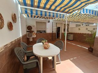 Casa adosada en venta en Núcleo Urbano en Chiclana de la Frontera