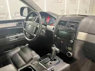 Volkswagen Touareg 3.0 V6 TDI Tiptronic – FULL EXTRAS !!!