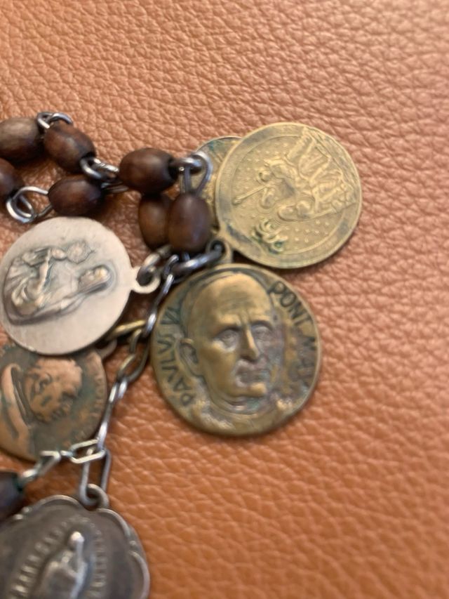 Rosario antico con 6 medaglie