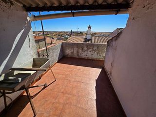 Casa adosada en venta en Brozas