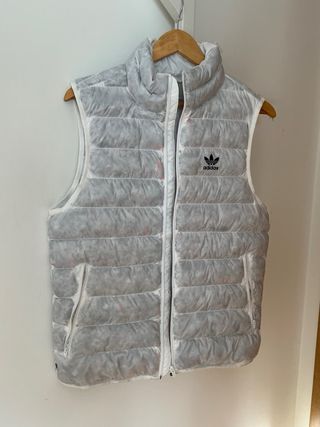 Chaleco Adidas plumífero blanco TallaXS