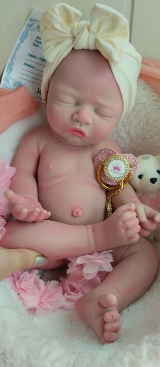 Bebé Reborn Silicona 44cm y 2.500 gm