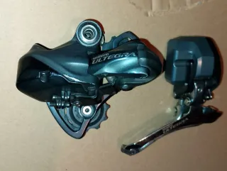 Shimano Ultegra 6770 Cambio y Desviador