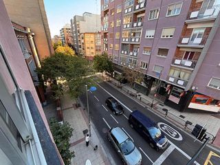 Piso en venta en San José en Zaragoza