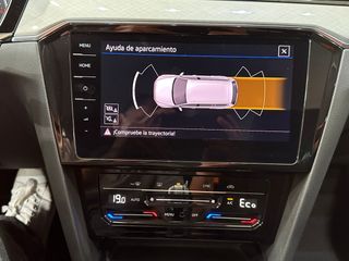 Volkswagen Passat Variant GTE 1.4 TSI e-Power 115kW + 85kW