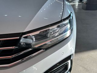 Volkswagen Passat Variant GTE 1.4 TSI e-Power 115kW + 85kW