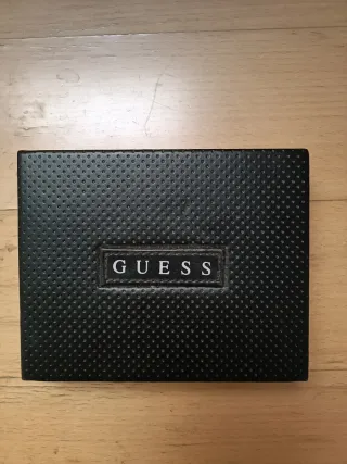 Cartera Guess ID Billfold Cuero Genuino Negra Roja