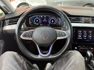 Volkswagen Passat Variant GTE 1.4 TSI e-Power 115kW + 85kW