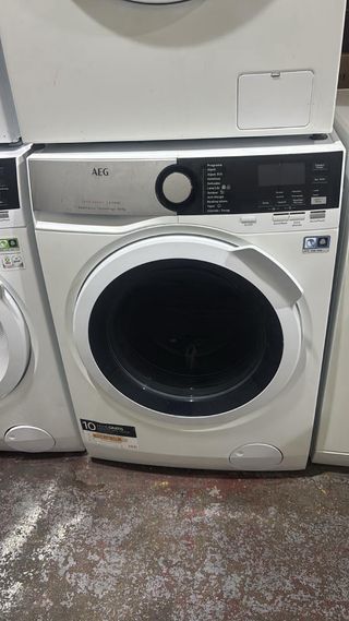 Lavadora Secadora AEG 8/6 kg 1400rpm nueva exposic