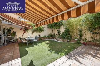 Chalet en venta en Pajaritos - Plaza de Toros en Granada