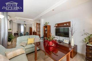 Chalet en venta en Pajaritos - Plaza de Toros en Granada