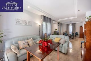 Chalet en venta en Pajaritos - Plaza de Toros en Granada