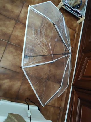 Paraguas transparente