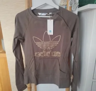 Sudadera Adidas mujer marrón y dorada