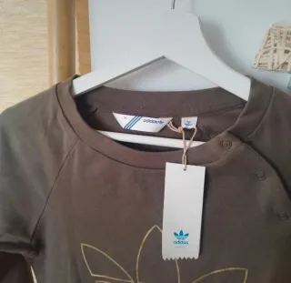 Sudadera Adidas mujer marrón y dorada