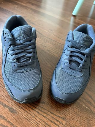 Nike Air Max 90
