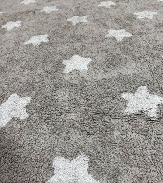 Alfombra infantil Lorena Canals estrellas gris