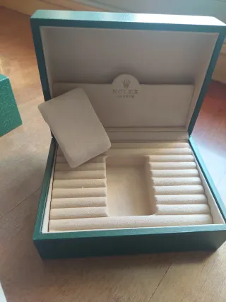 Dos Cajas de reloj Rolex verde