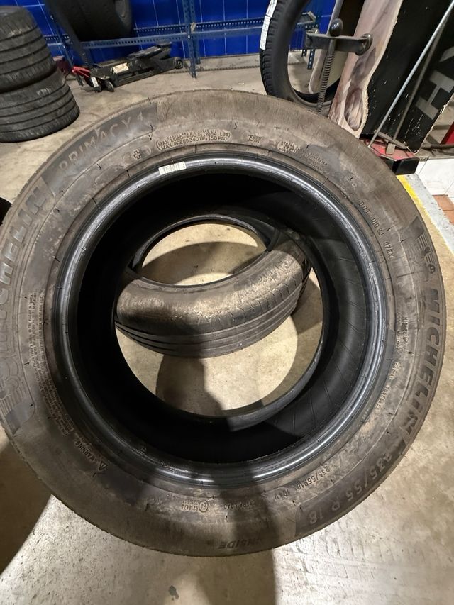 2 Neumáticos Michelin 235/55 R18 104V