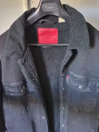 Chaqueta Levi's Sherpa Negra Talla M