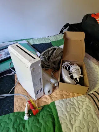 Nintendo Wii con uuegos instalados