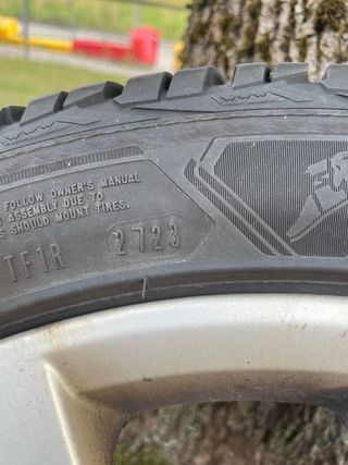 Llanta Volkswagen Goodyear
