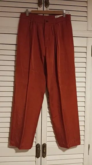 Pantalón de Pinzas Zara Rojo