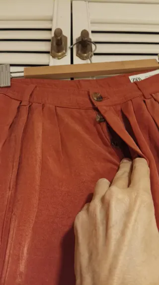 Pantalón de Pinzas Zara Rojo