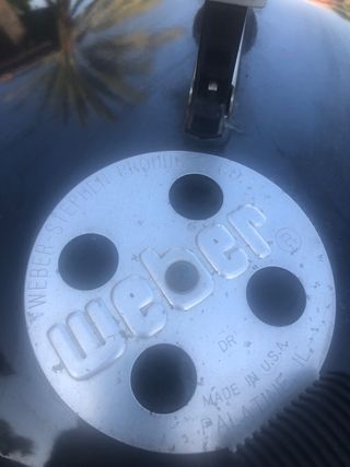 Barbacoa Weber Negra y Plateada