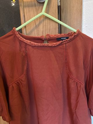 Blusa Kiabi naranja talla M
