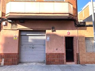 Chalet en venta en Artigas - Llefià en Badalona